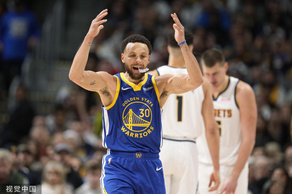 斯与拉塞尔 斯与拉塞尔