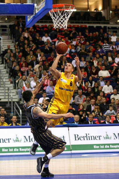 中爆发了一 中爆发了一